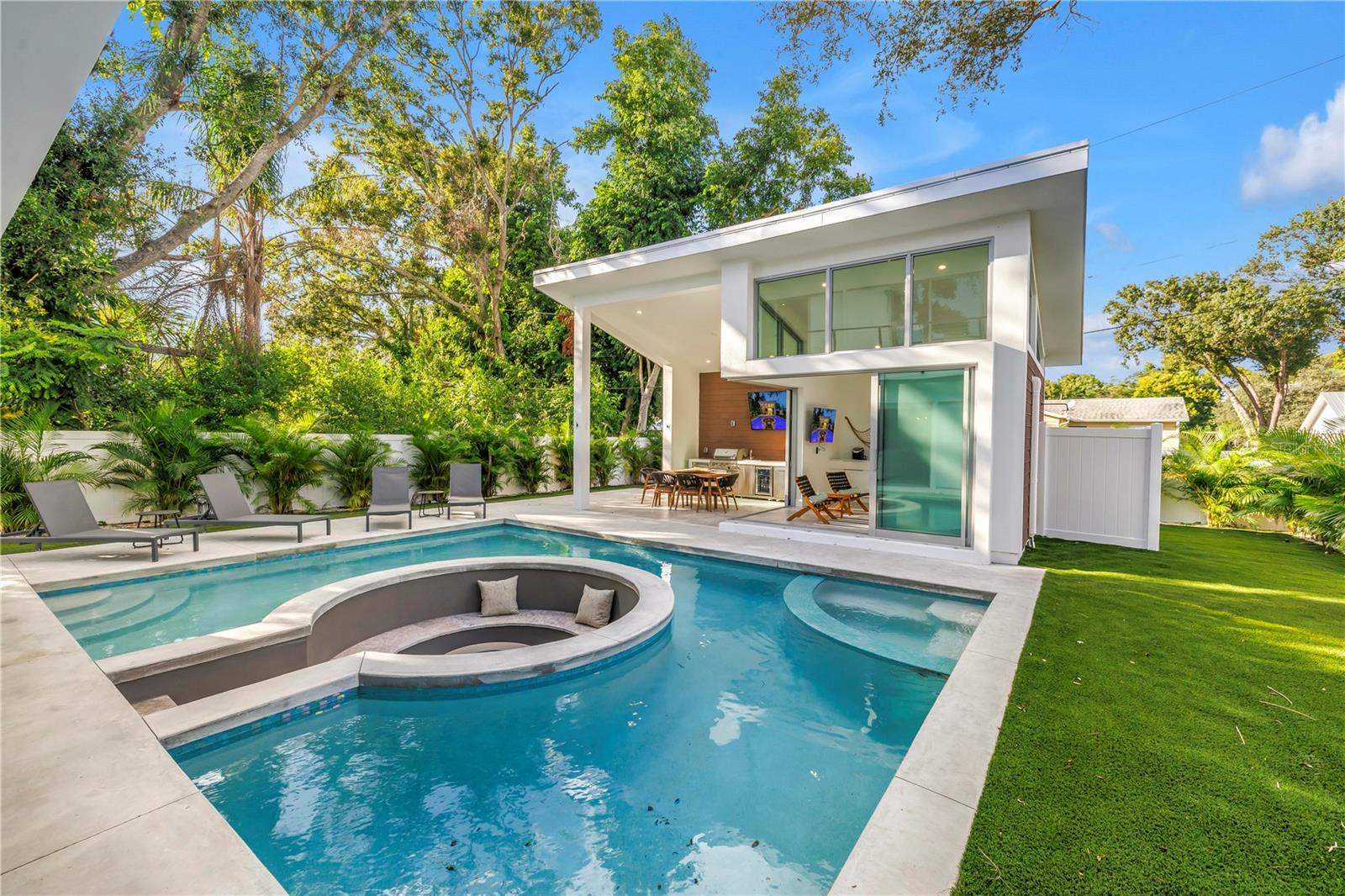 AKIN ACRES - Residential