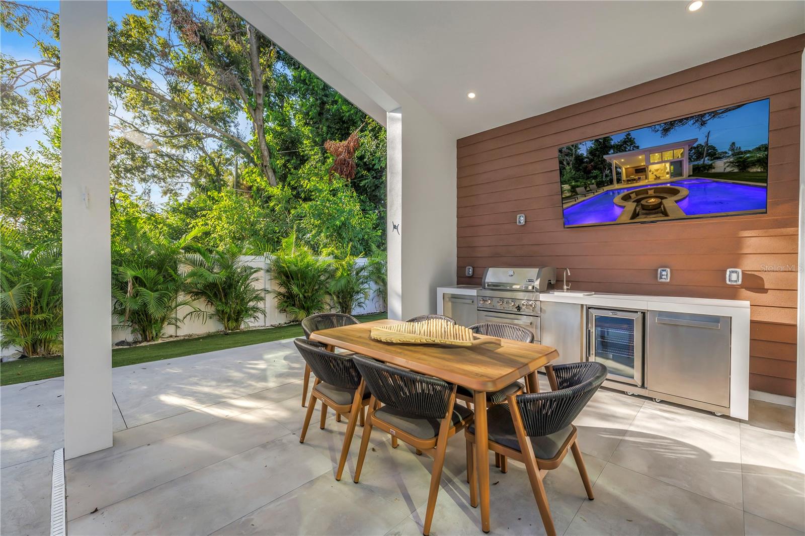 AKIN ACRES - Residential