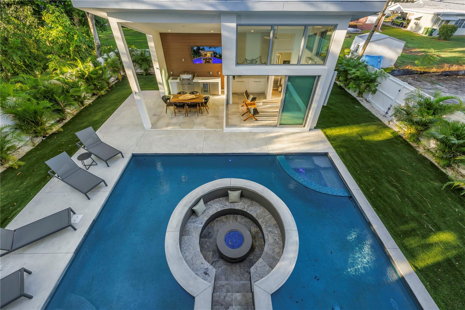 AKIN ACRES - Residential