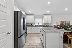 WYLD PALMS II PB 21 PG 1 LOT 13 - Residential