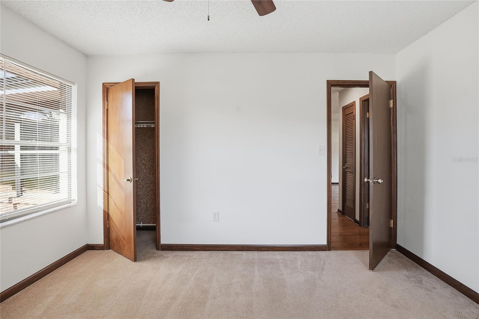 DOGWOOD ESTS 1 PB 64 PG 5 - Residential