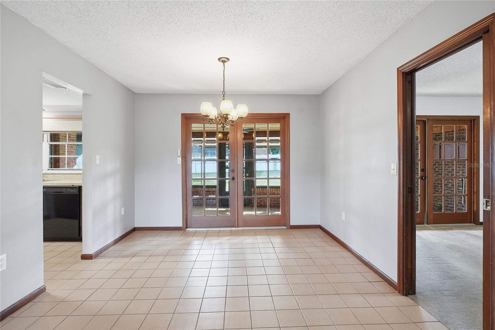 DOGWOOD ESTS 1 PB 64 PG 5 - Residential