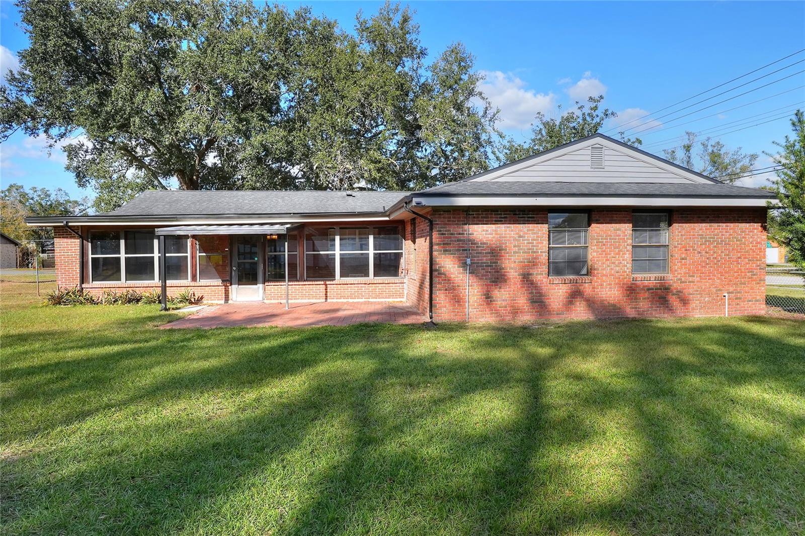 DOGWOOD ESTS 1 PB 64 PG 5 - Residential