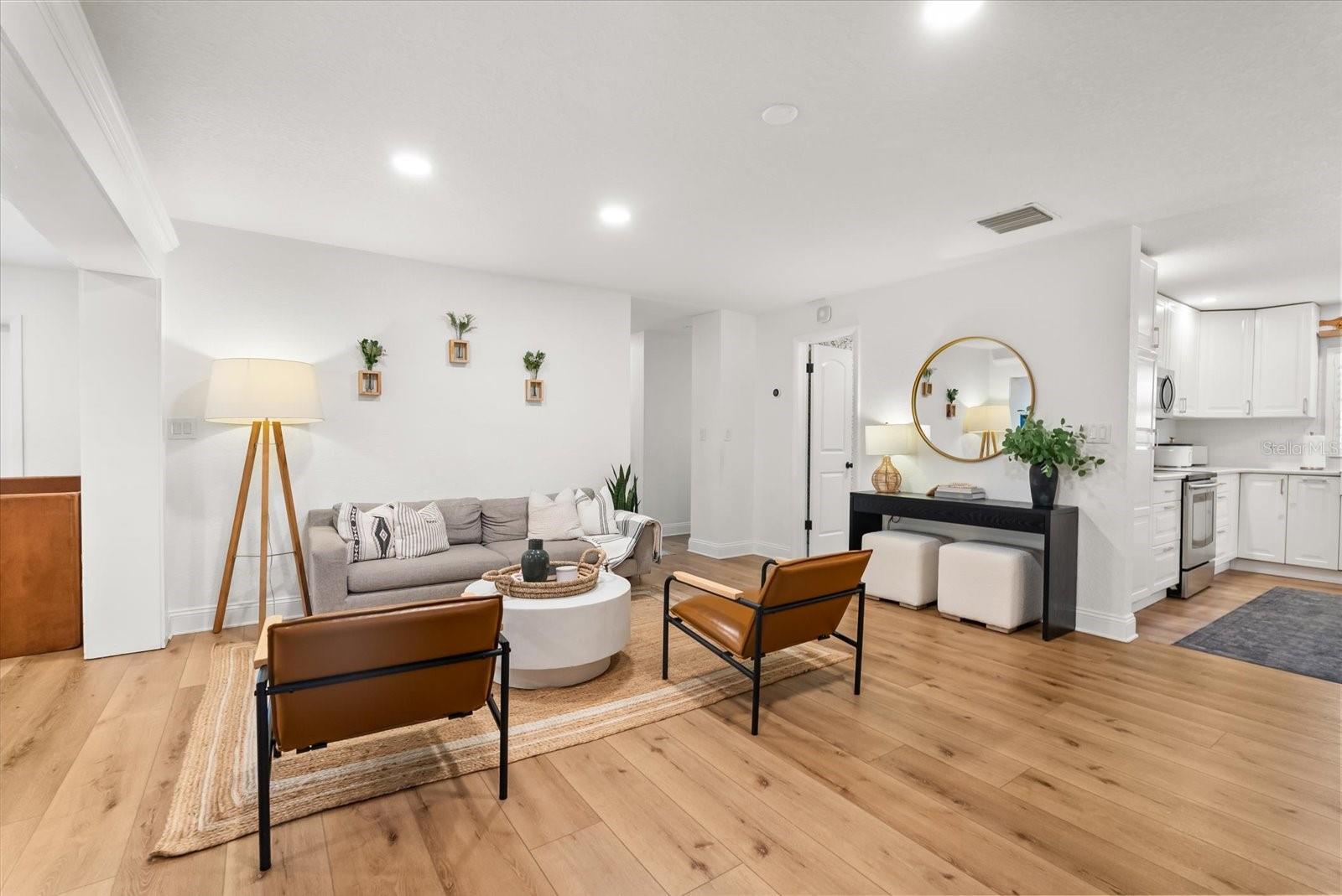 HIGHLAND PARK ESTATES FIRST ADD - Residential