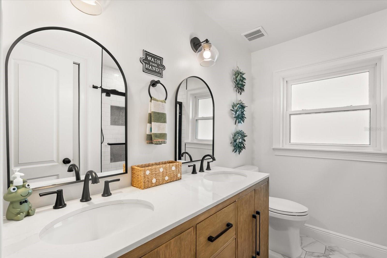 HIGHLAND PARK ESTATES FIRST ADD - Residential