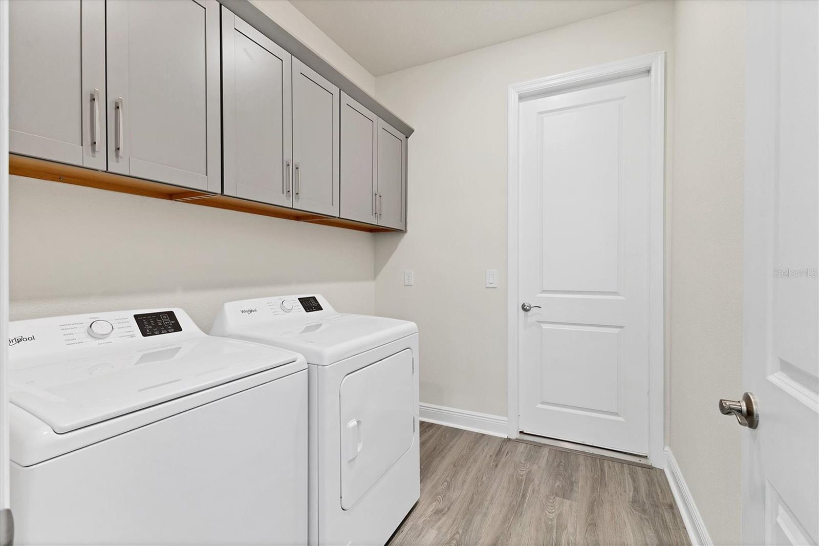 BUNGALOW WALK LAKEWOOD RANCH N - Residential Lease