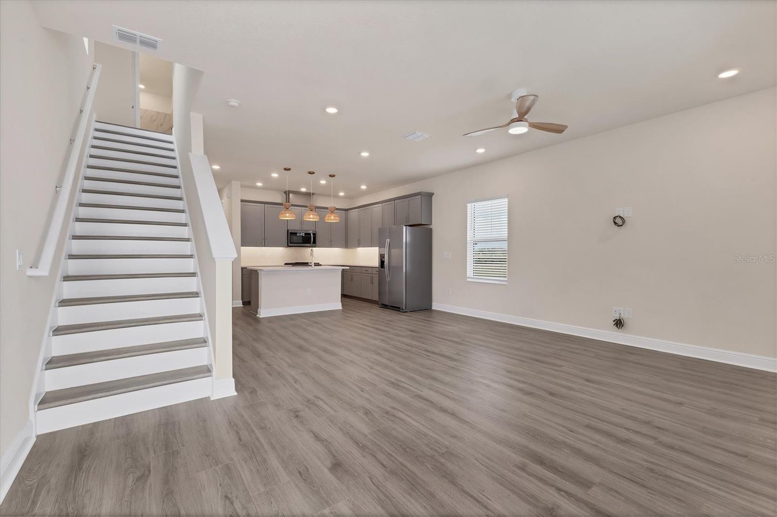 BUNGALOW WALK LAKEWOOD RANCH N - Residential Lease