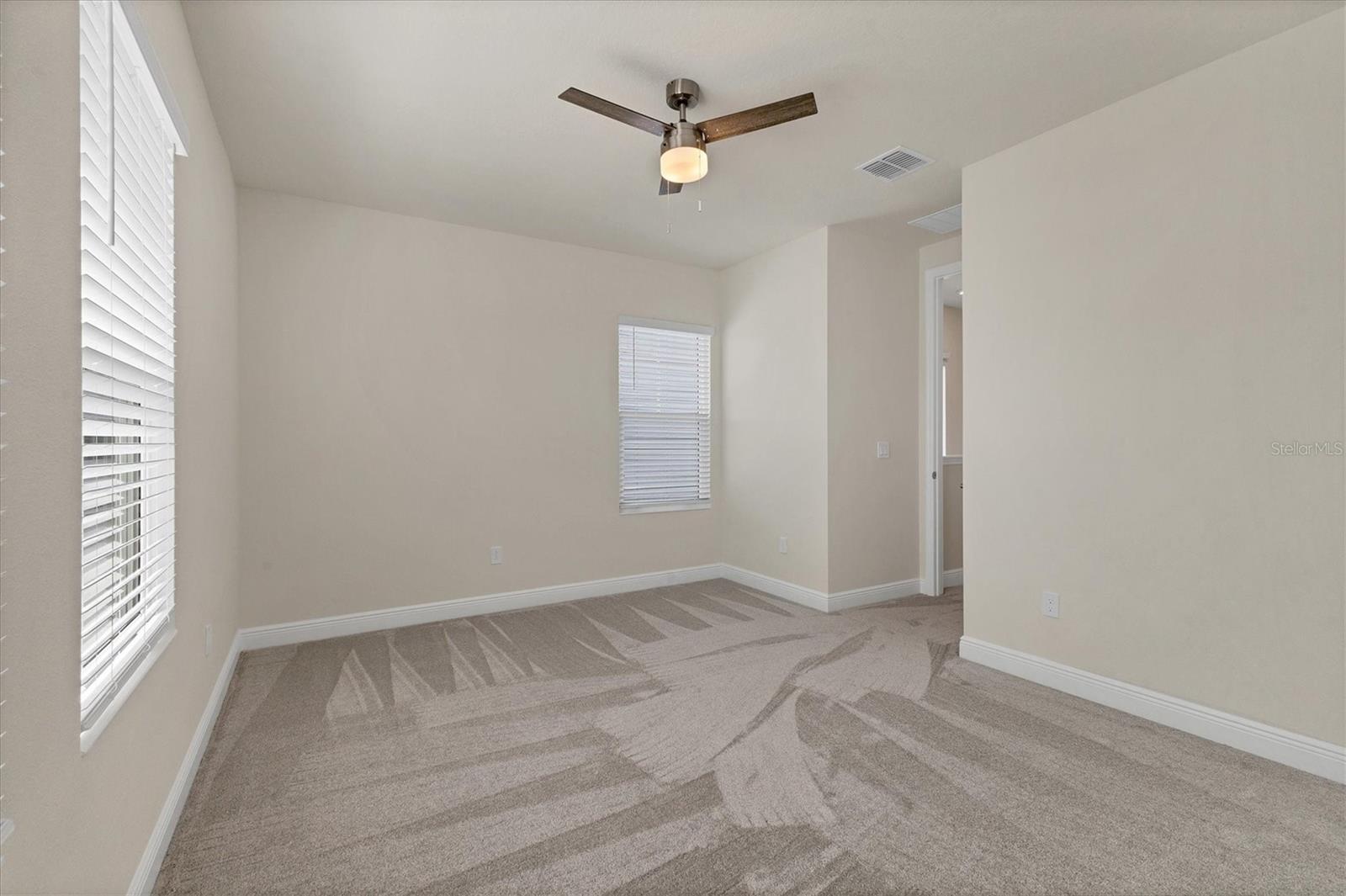 BUNGALOW WALK LAKEWOOD RANCH N - Residential Lease