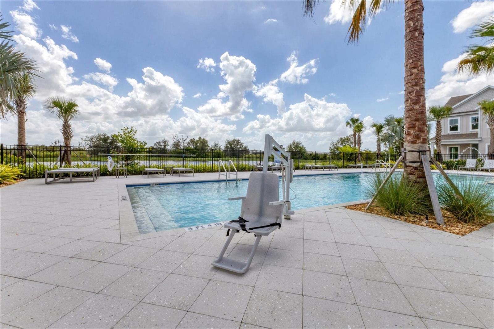 BUNGALOW WALK LAKEWOOD RANCH N - Residential Lease