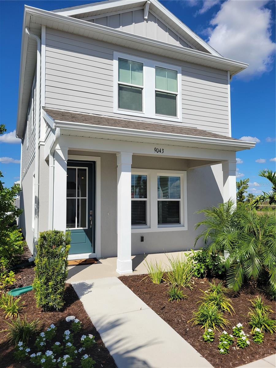 BUNGALOW WALK LAKEWOOD RANCH N - Residential Lease