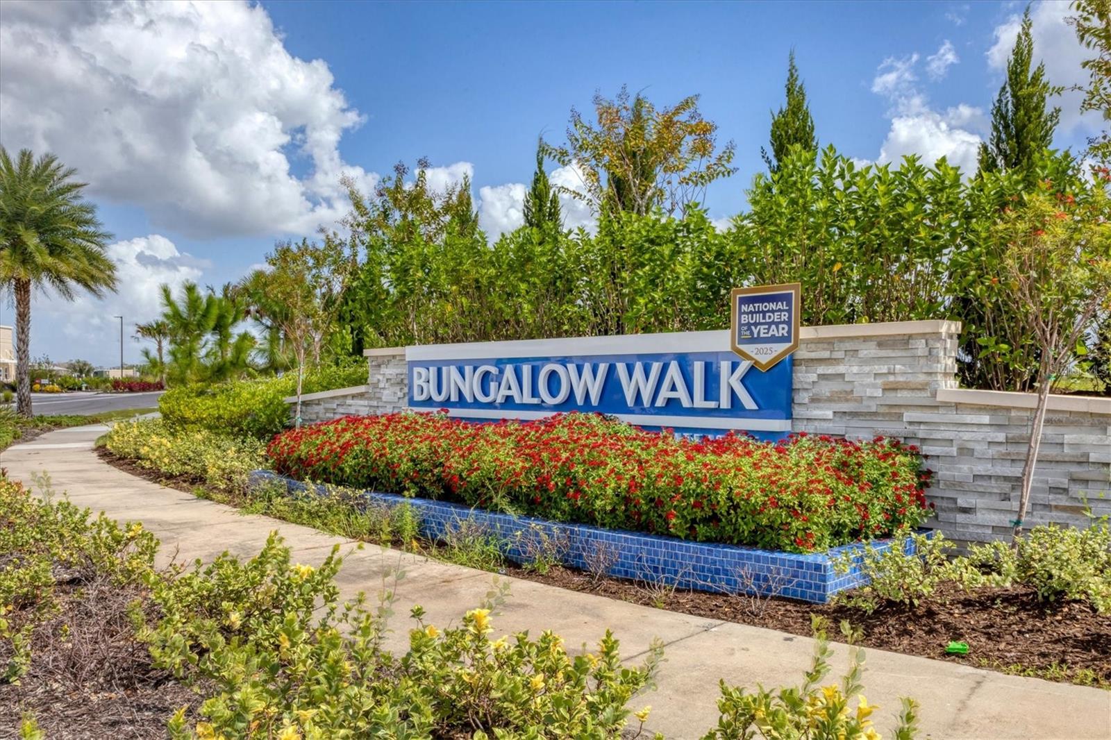 BUNGALOW WALK LAKEWOOD RANCH N - Residential Lease