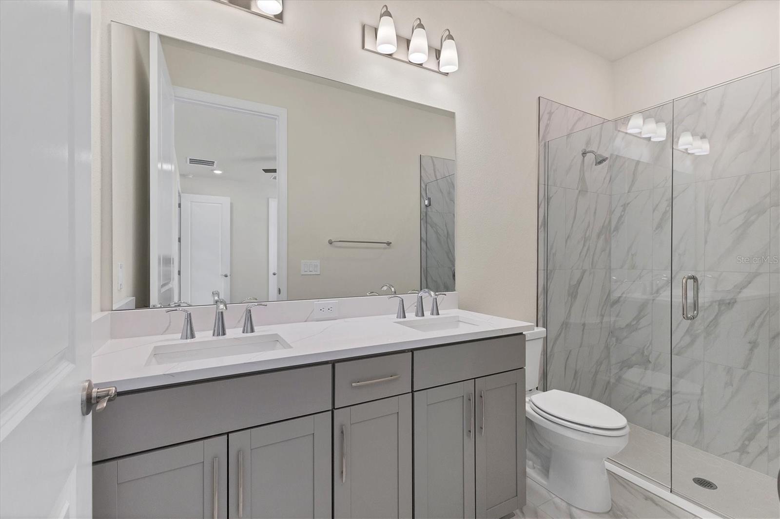 BUNGALOW WALK LAKEWOOD RANCH N - Residential Lease