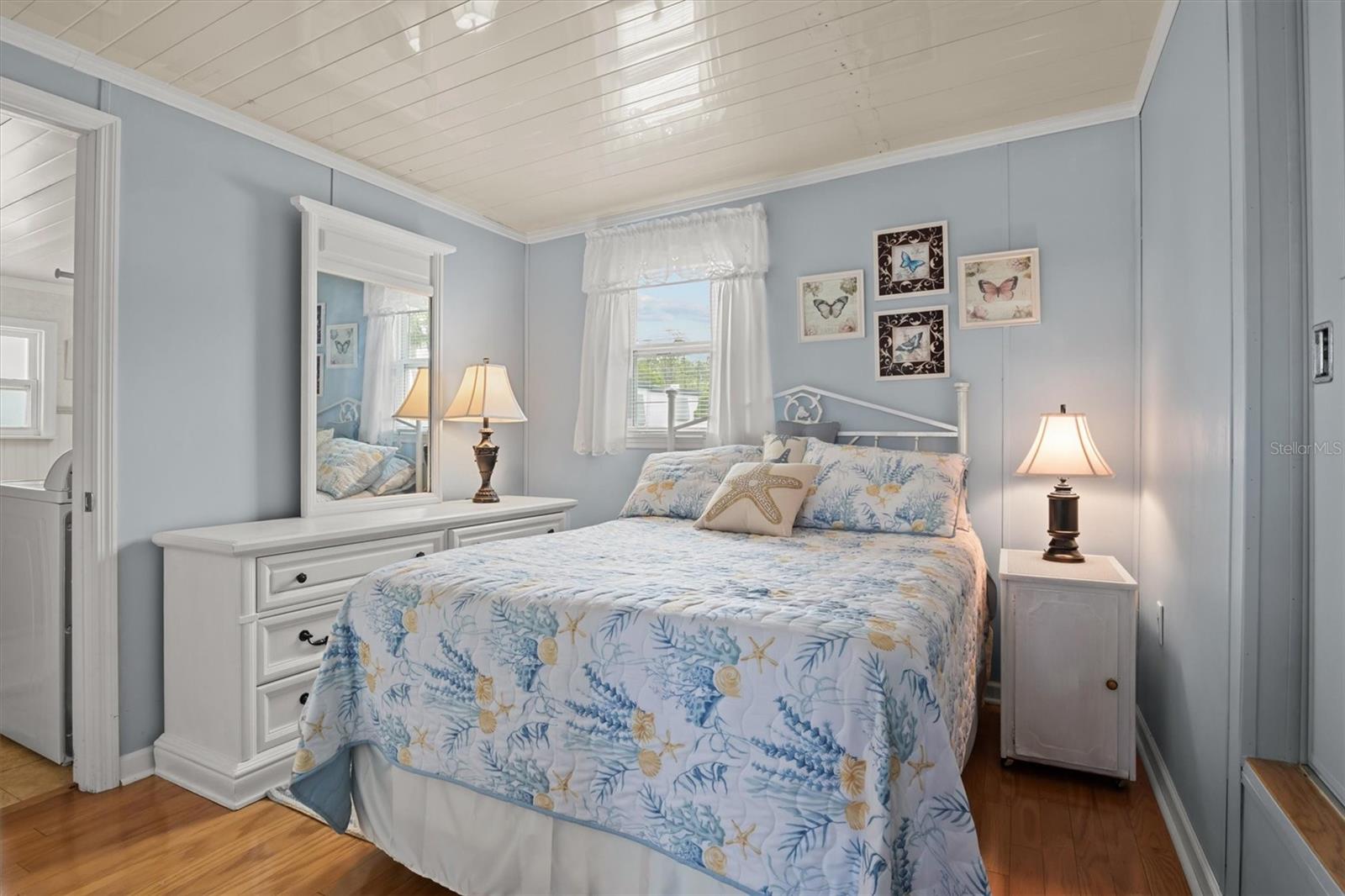 FAIRVIEW VILLAGE - Residential