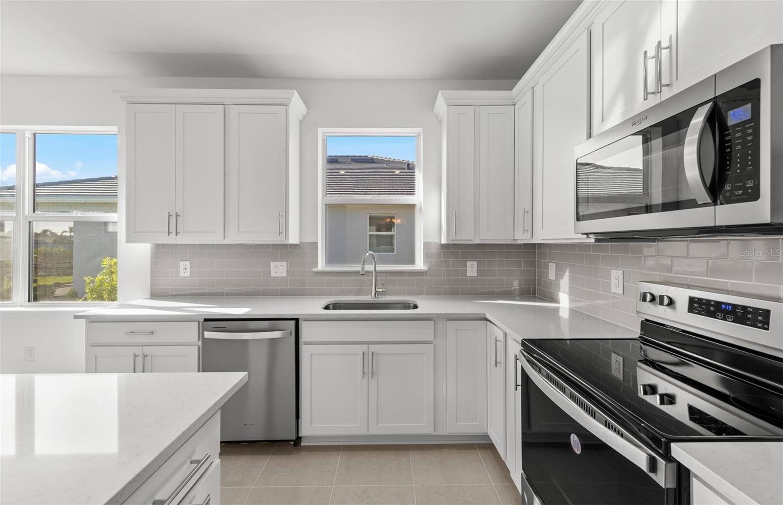 LEGACY GROVES PHASE 1 - Residential