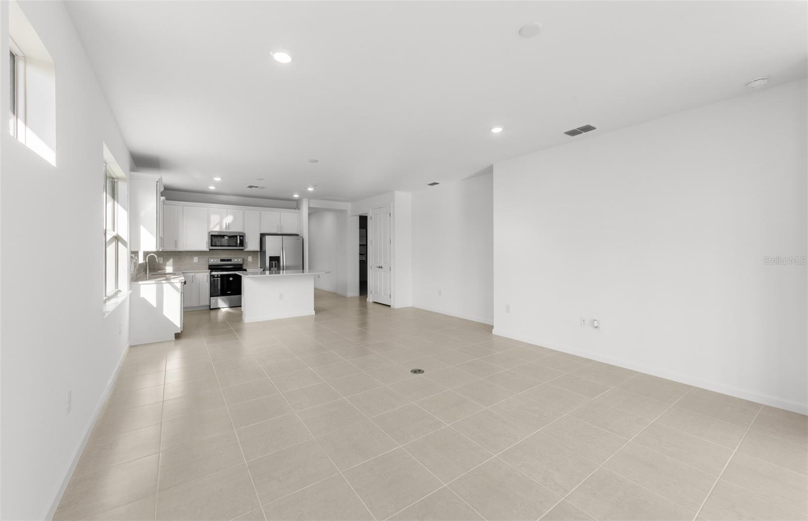 LEGACY GROVES PHASE 1 - Residential
