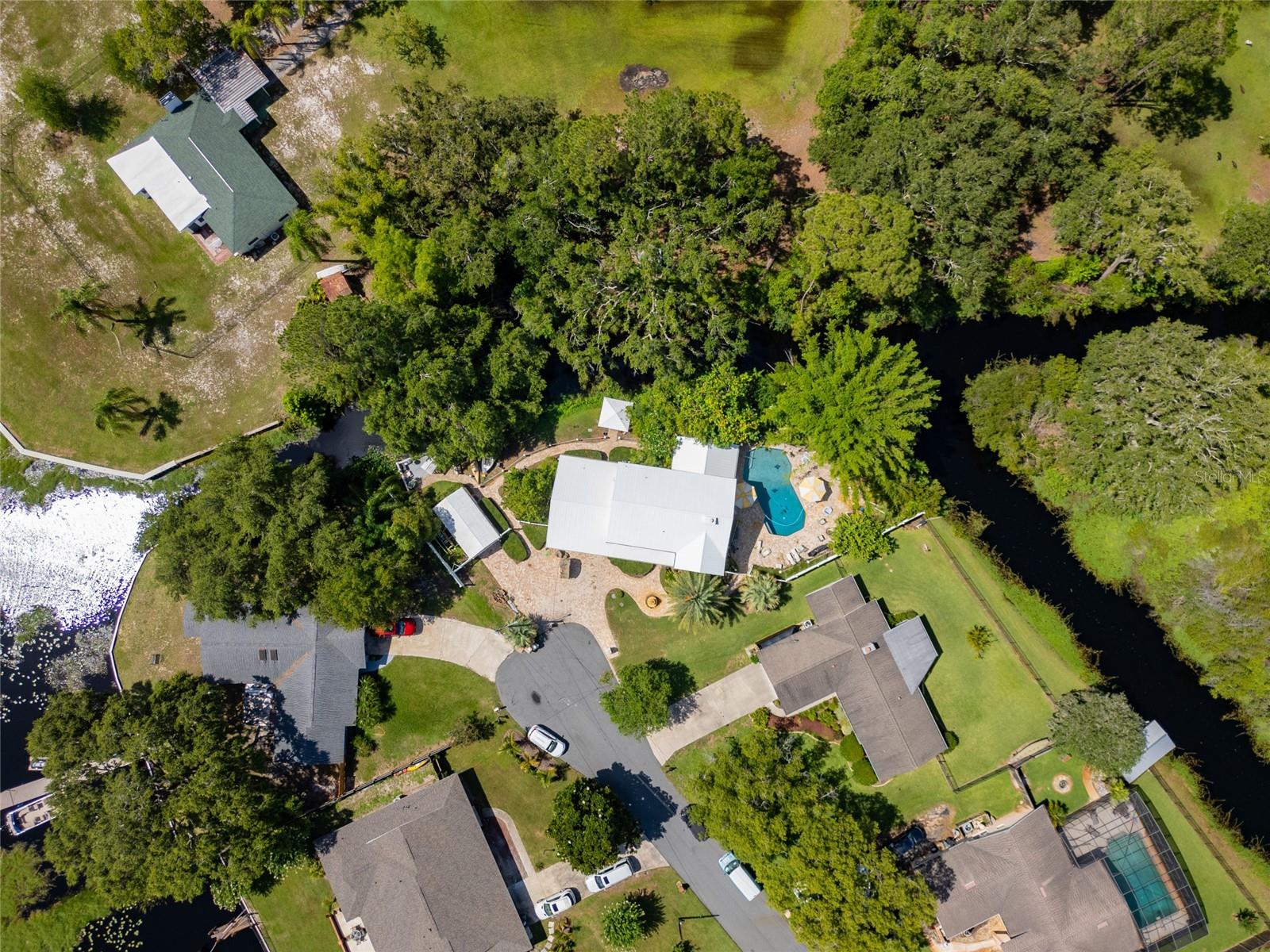 CRYSTAL COVE - Residential