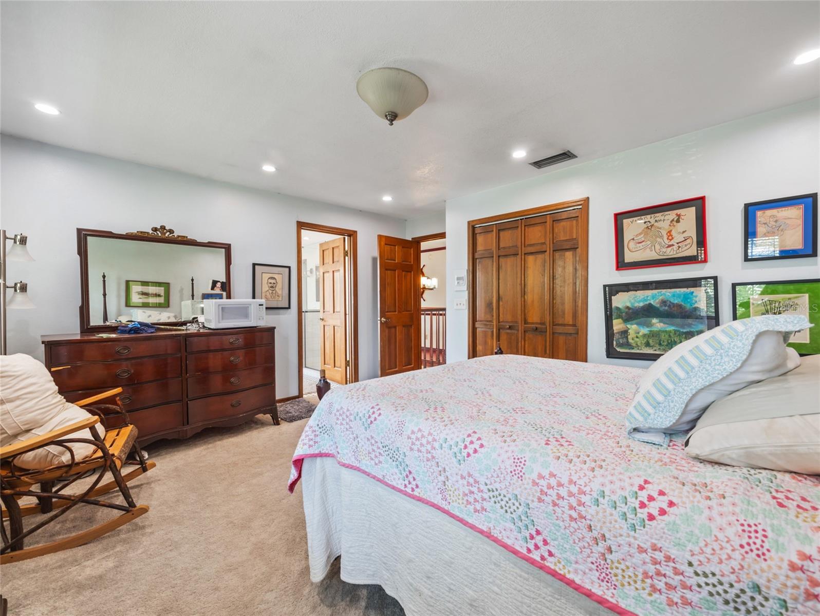 CRYSTAL COVE - Residential