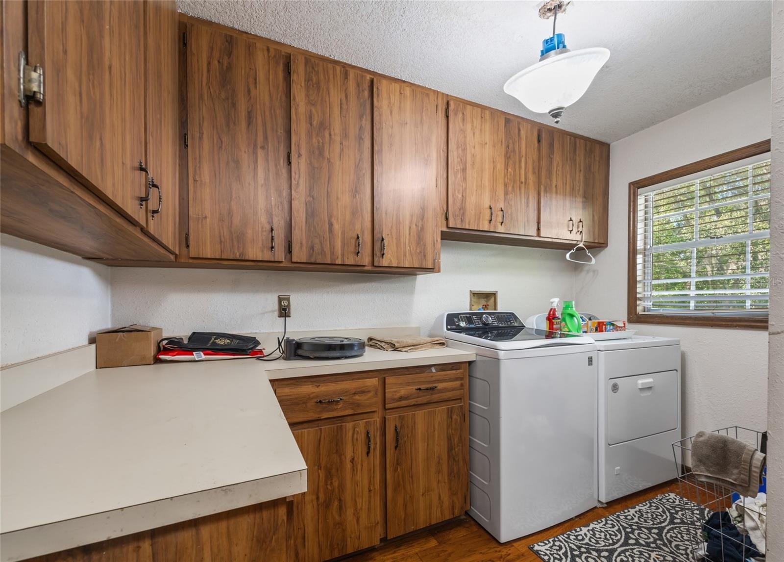 CRYSTAL COVE - Residential