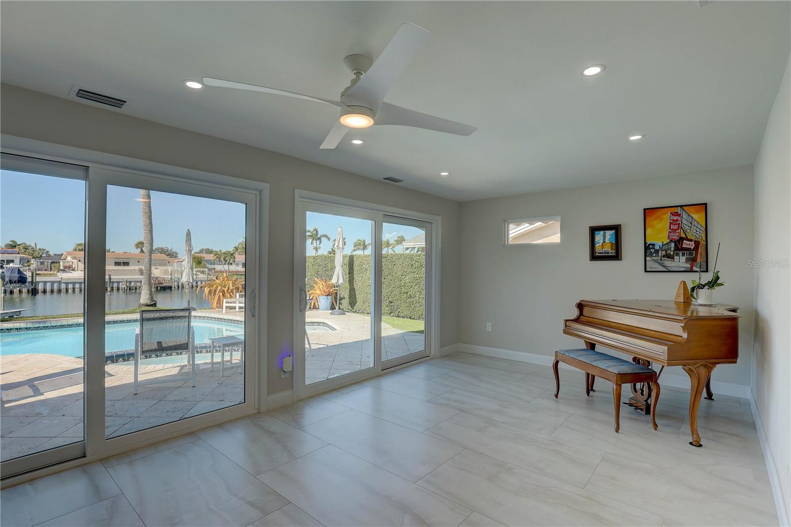 BROADWATER UNIT 2 BLK 0 - Residential