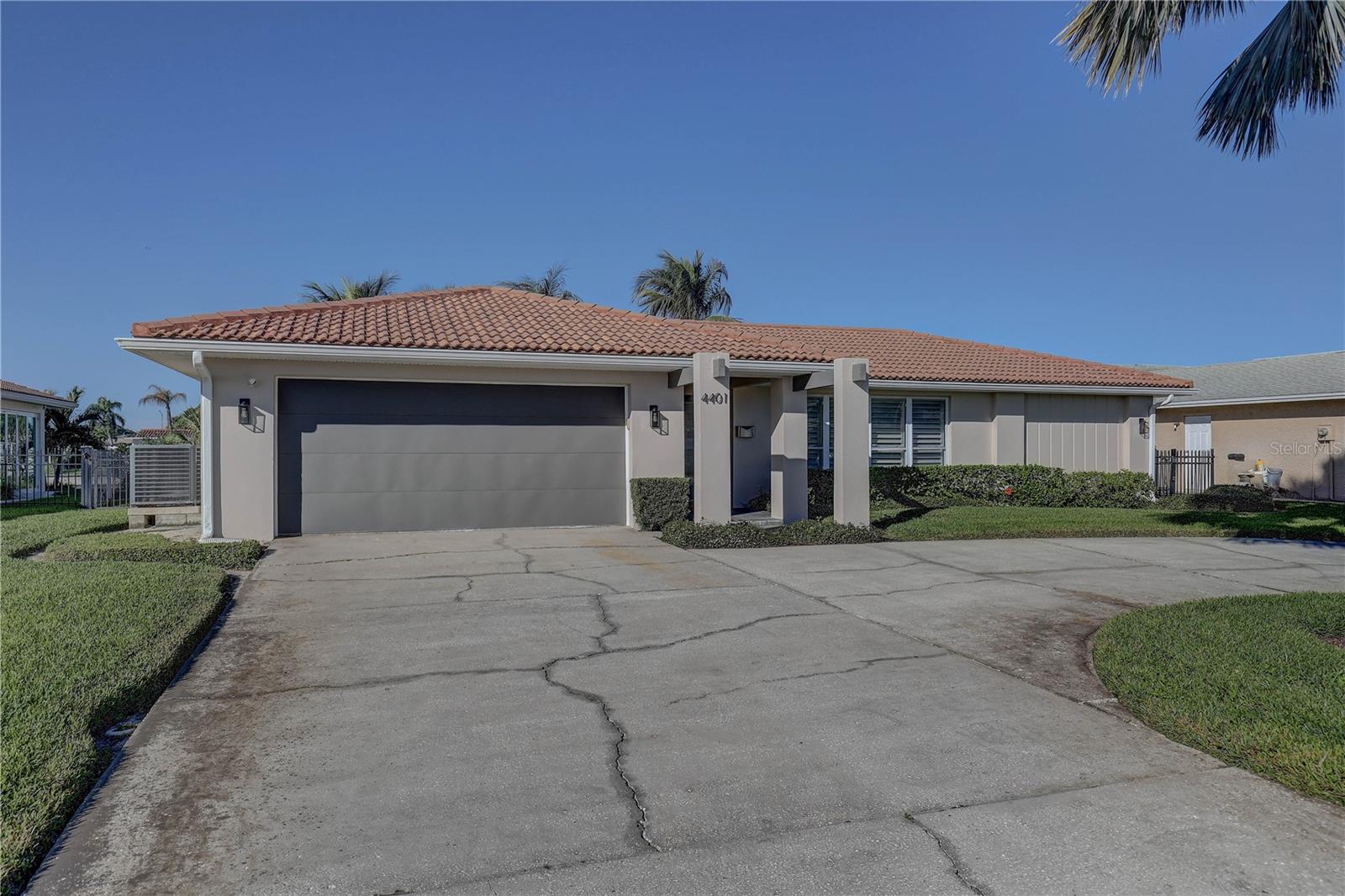 BROADWATER UNIT 2 BLK 0 - Residential