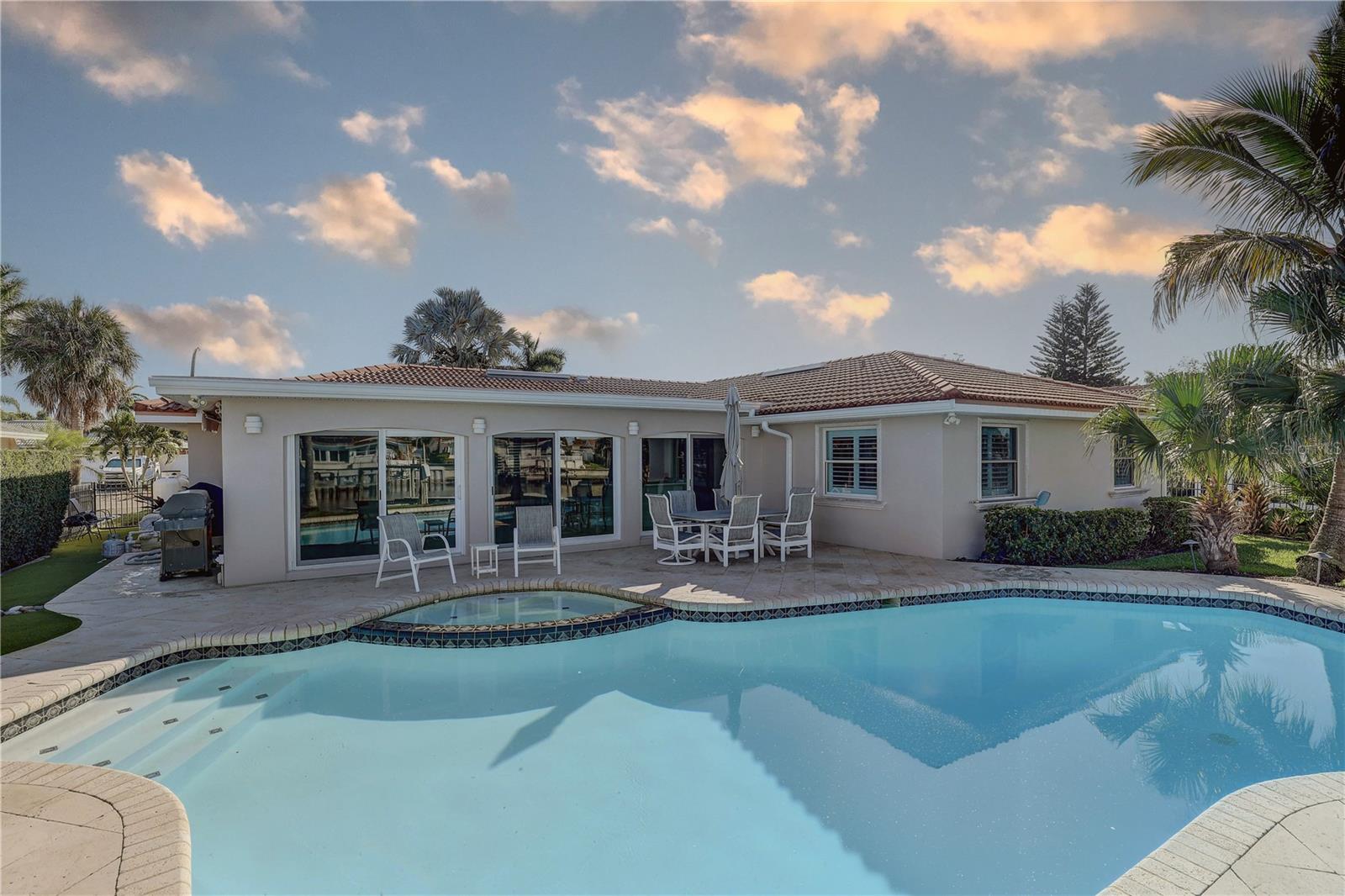 BROADWATER UNIT 2 BLK 0 - Residential