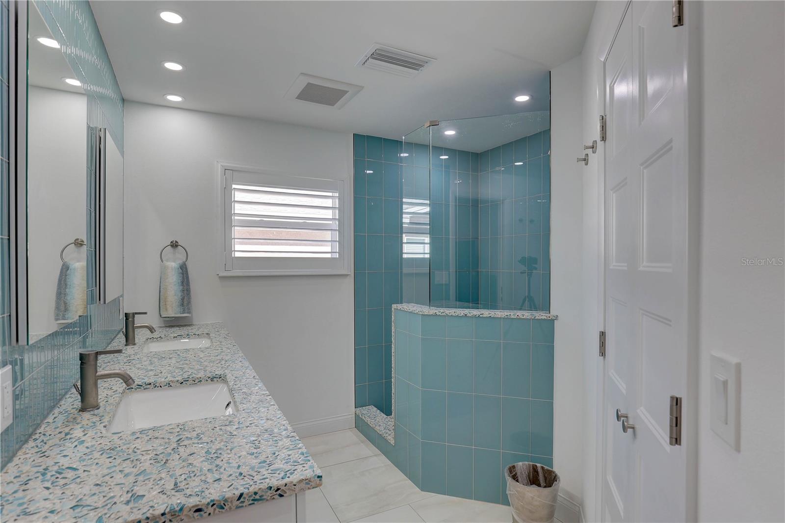 BROADWATER UNIT 2 BLK 0 - Residential