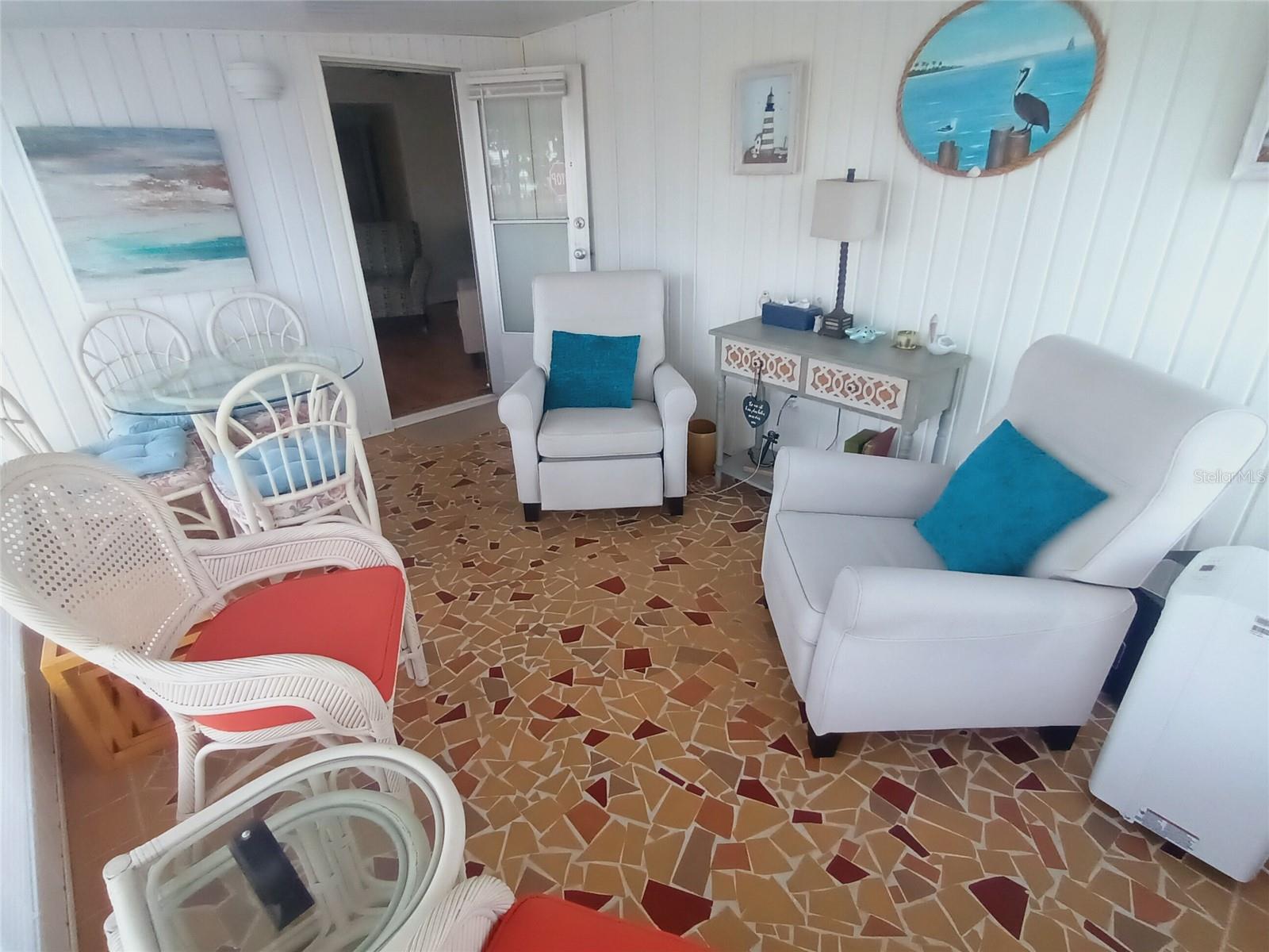 TRI-PAR ESTATES - Residential