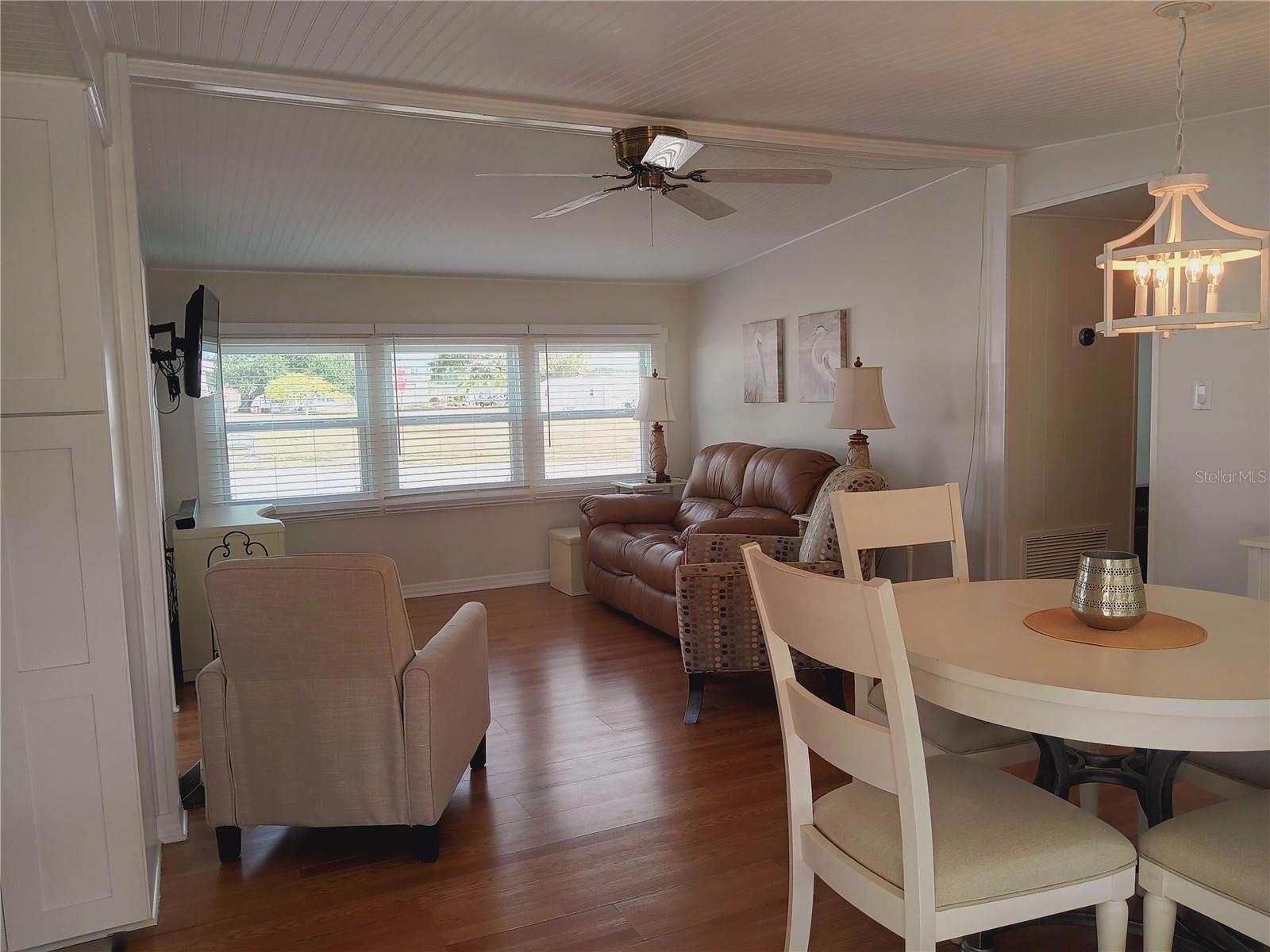 TRI-PAR ESTATES - Residential