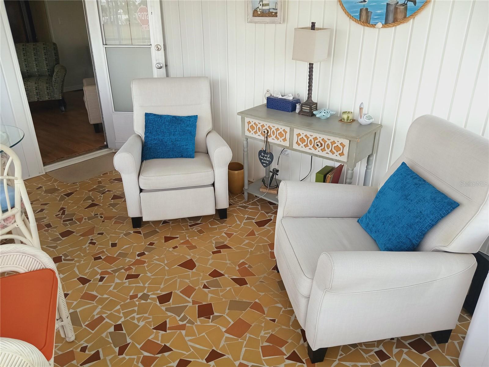 TRI-PAR ESTATES - Residential