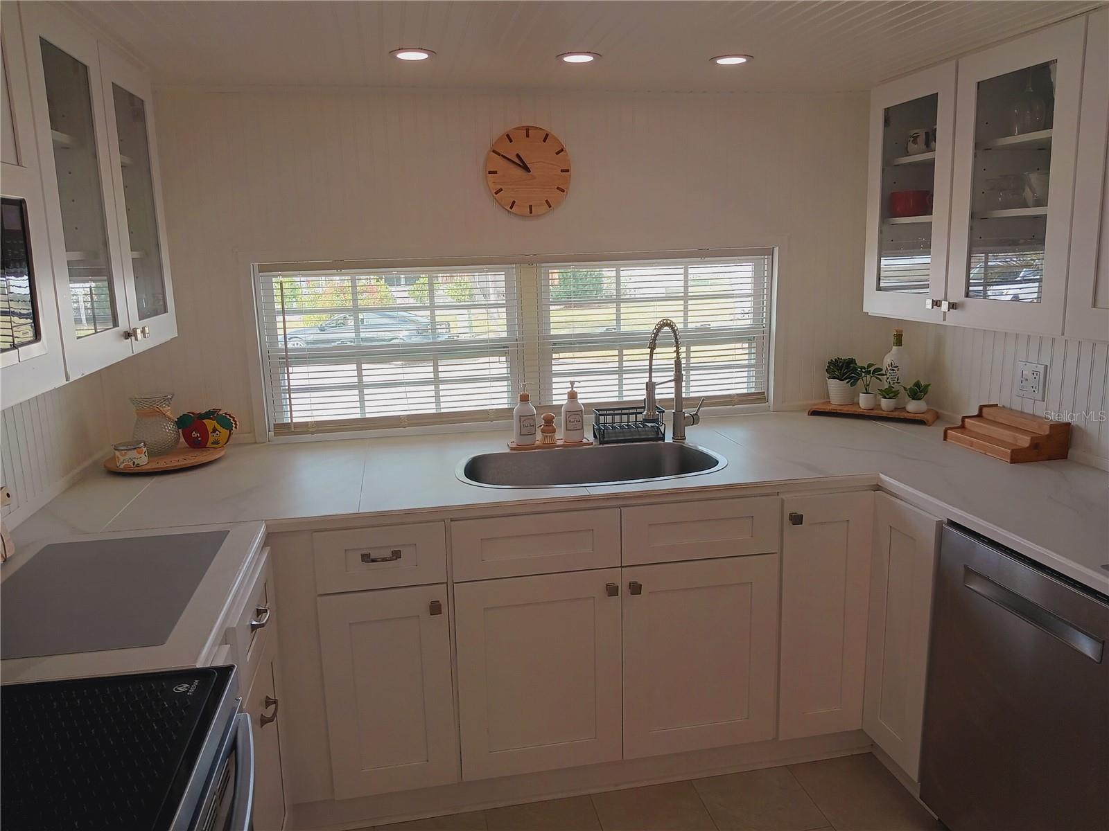 TRI-PAR ESTATES - Residential