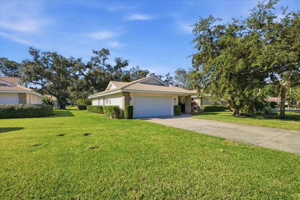 Photo of 5518 Garden Lakes Oak #0, Bradenton, FL 34203 (MLS # A4677972)