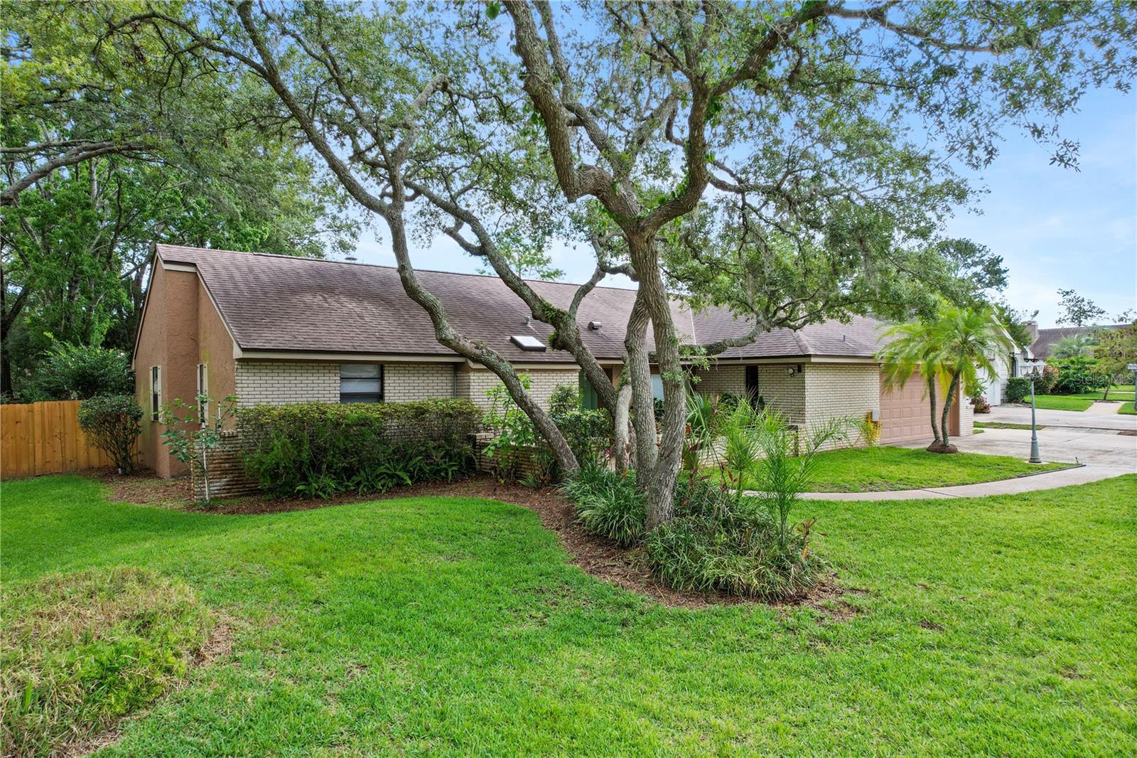 283 HAVERCLUB COURT