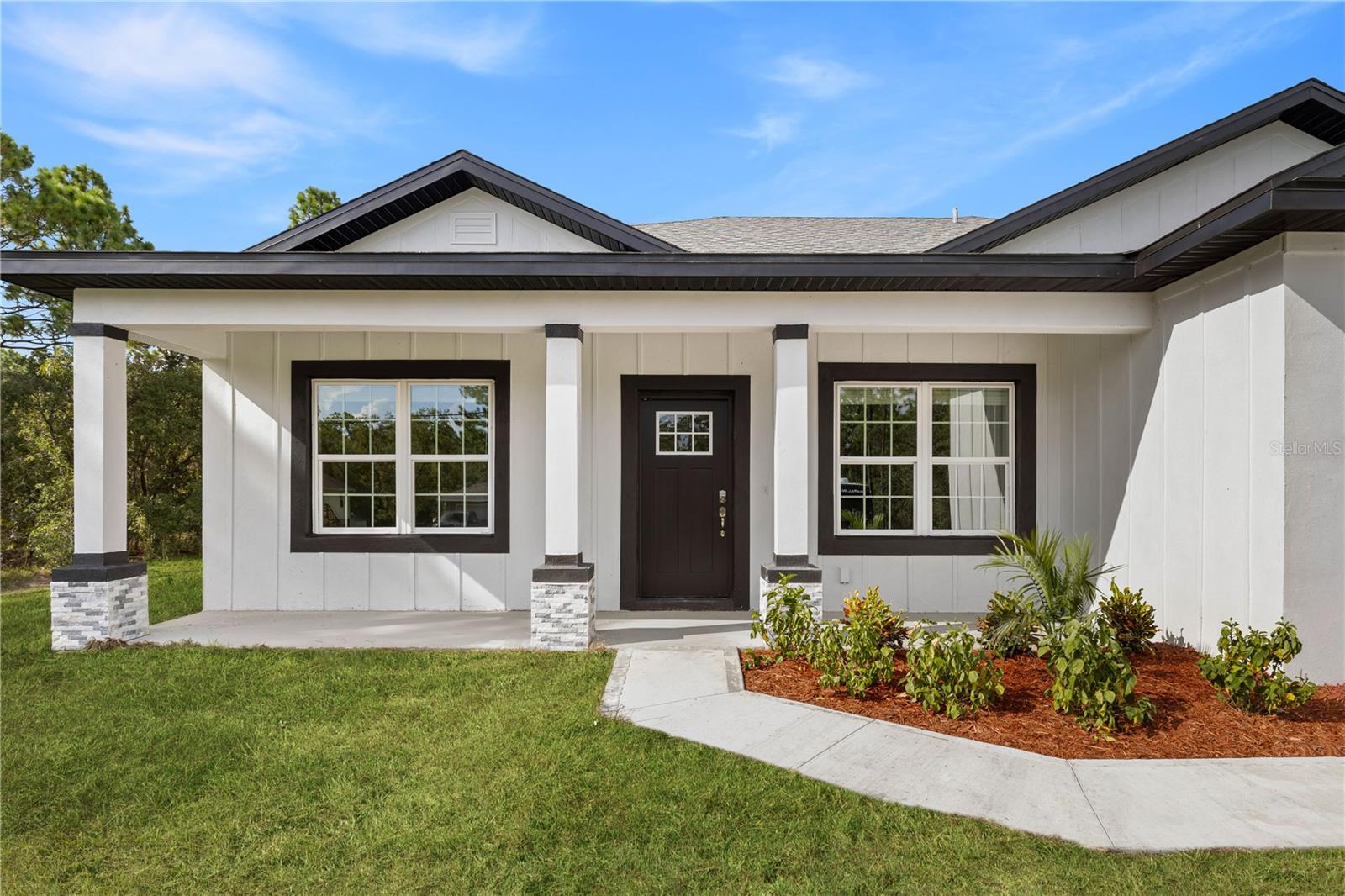 21987 SW MANGO LANE