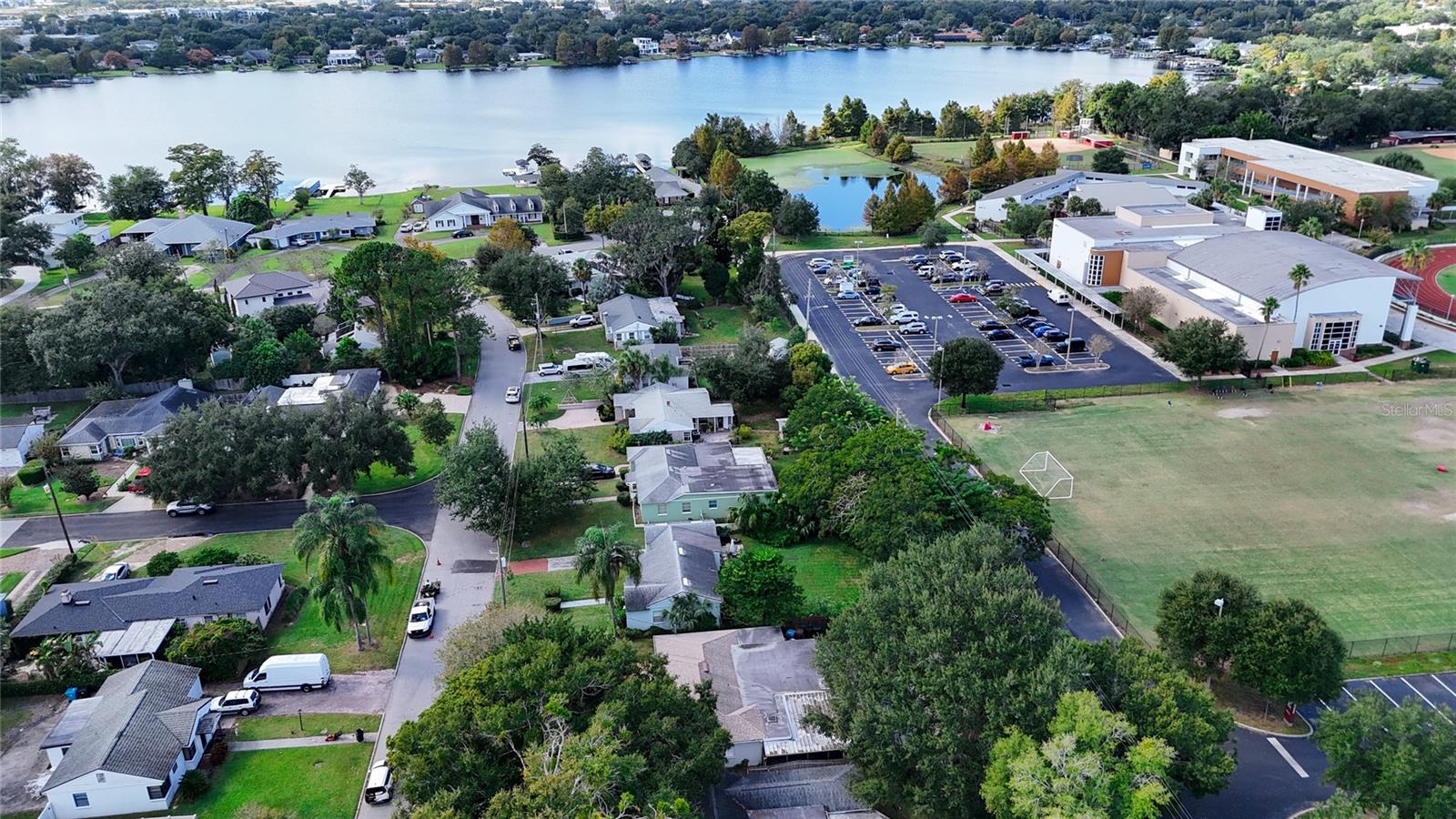 LAKE SILVER SHORES - Residential