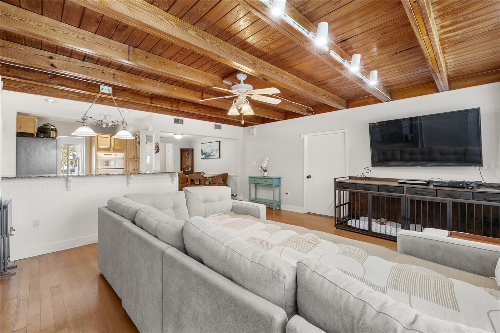 LAKE SILVER SHORES - Residential