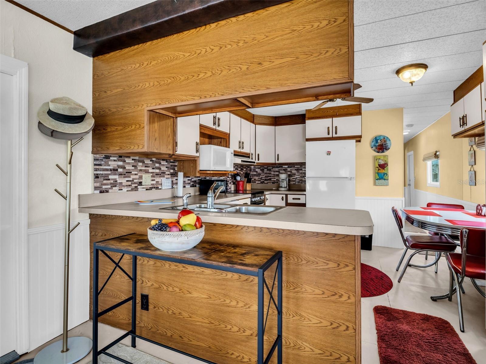 800 CHESAPEAKE DRIVE 62