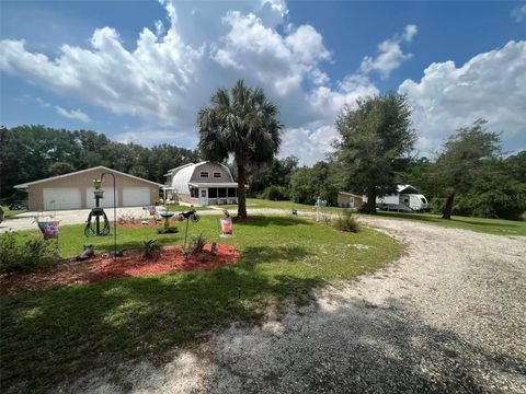 A home in DELAND