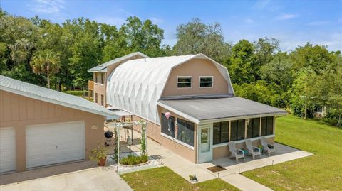 A home in DELAND