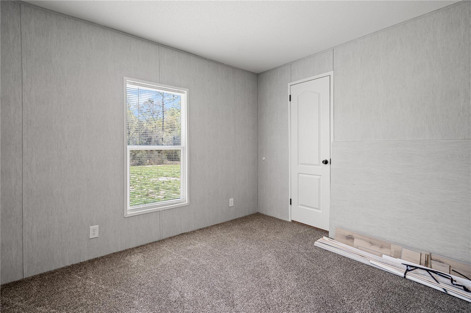 UNIVERSITY ESTATES - Residential