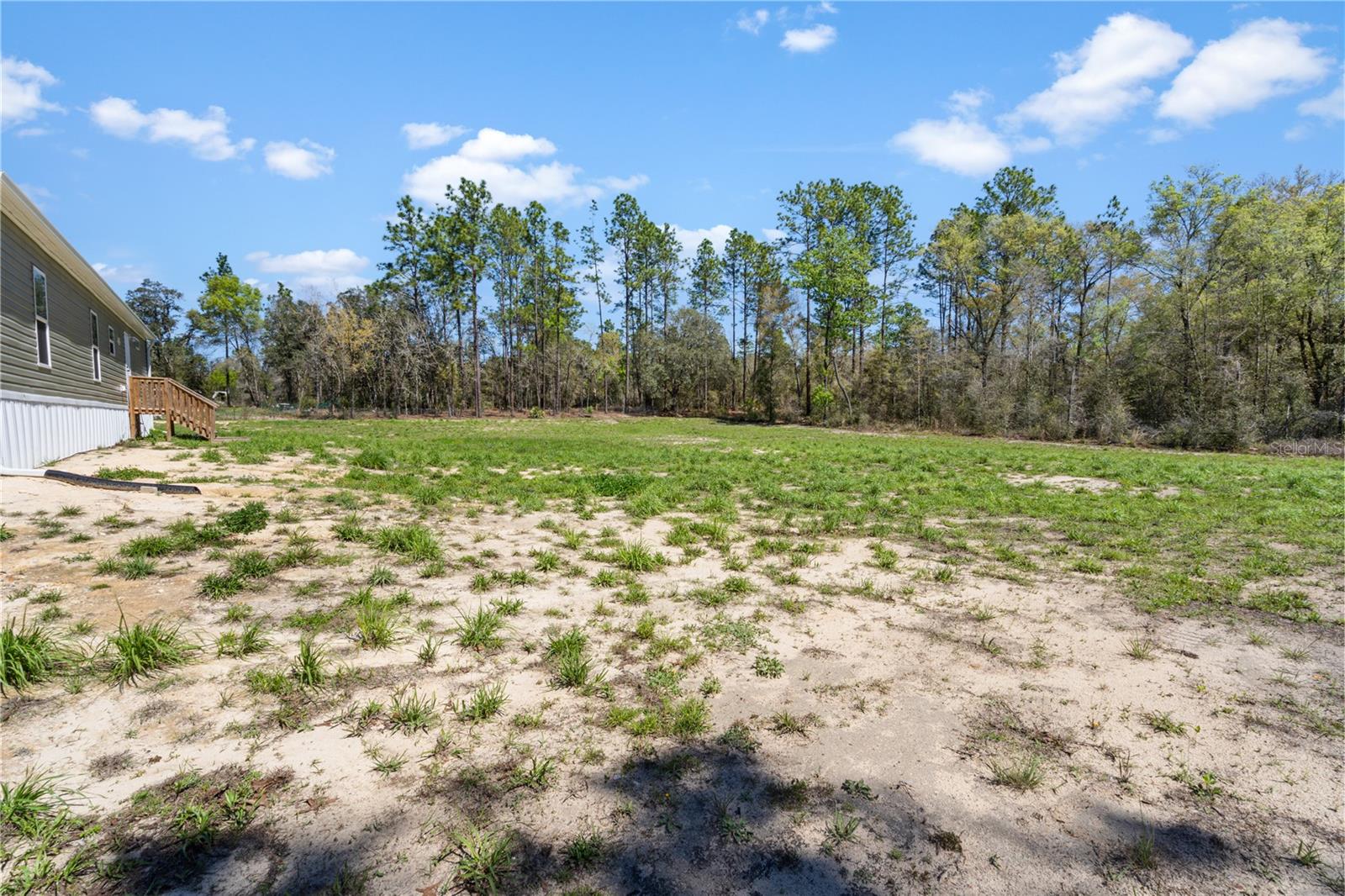 UNIVERSITY ESTATES - Residential