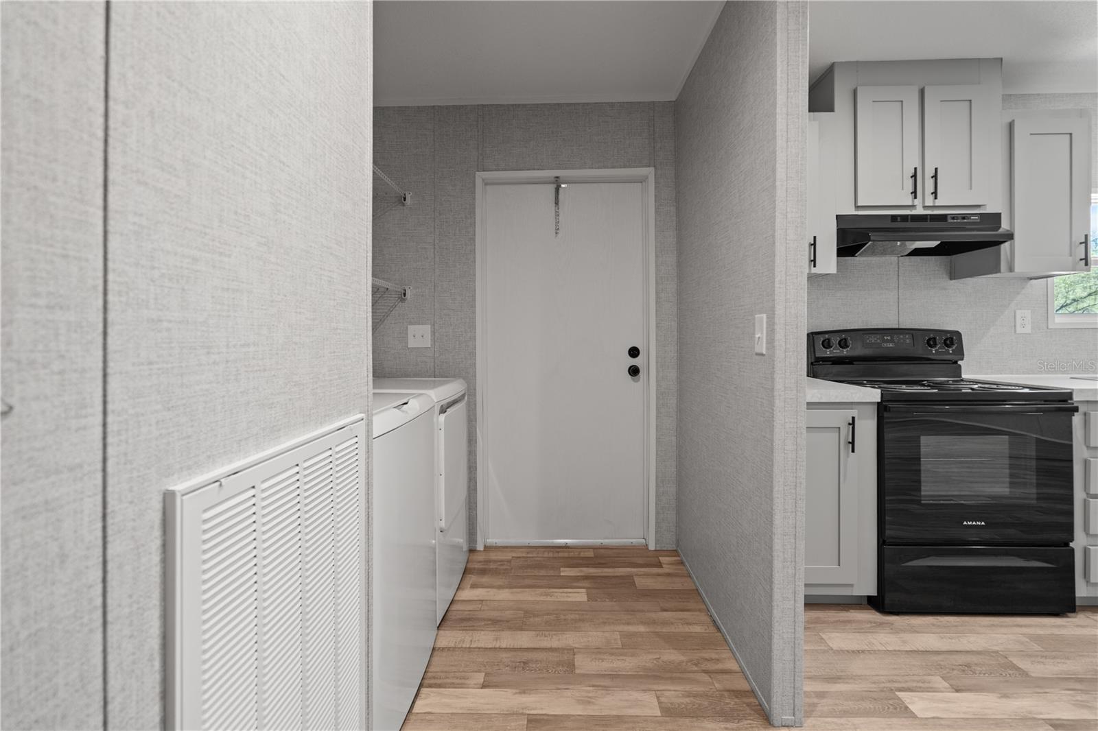 UNIVERSITY ESTATES - Residential