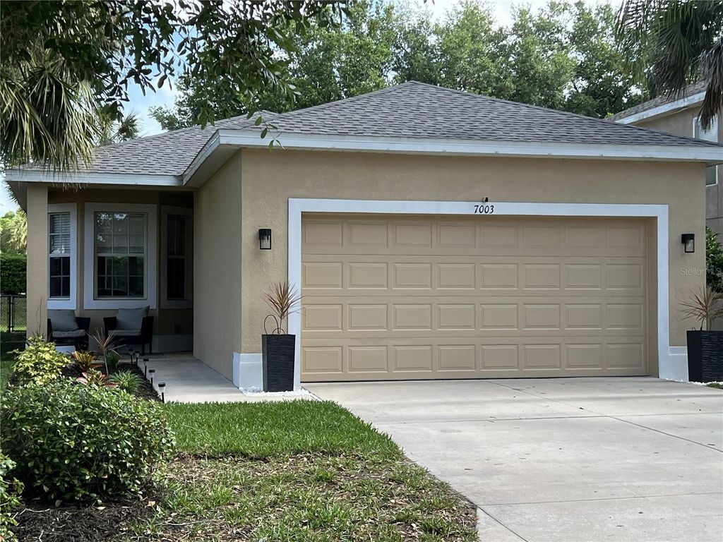 Photo of 7003 Chatum Light Run, Bradenton, FL 34212 (MLS # A4690472)