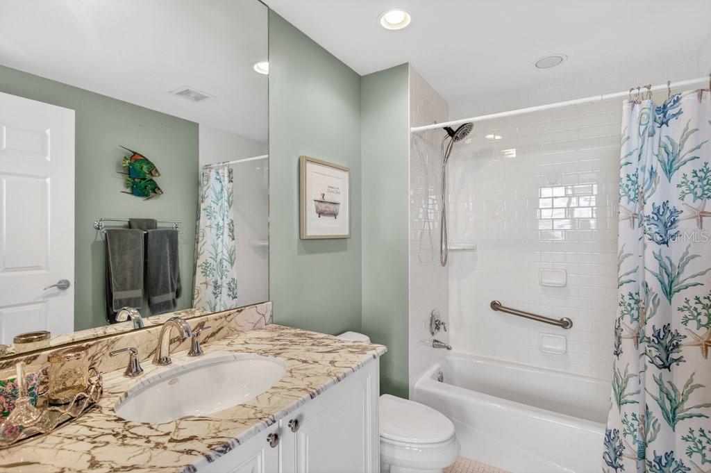 HAMMOCK DUNES - Residential