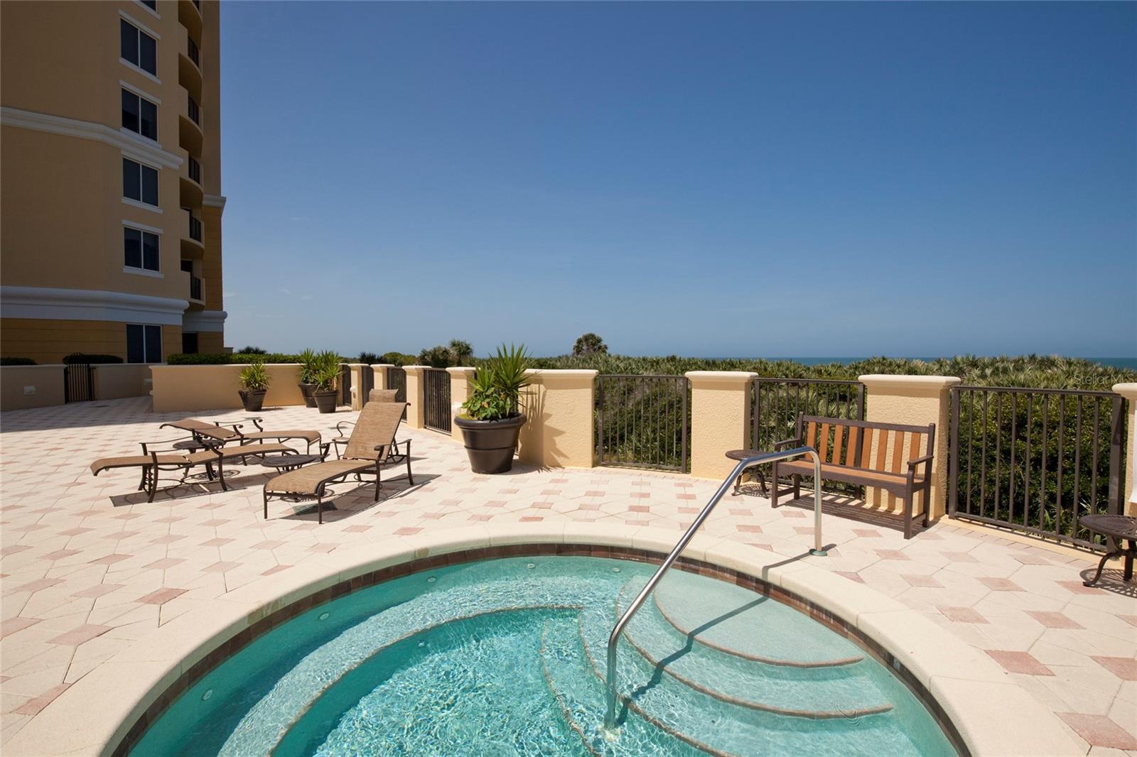 HAMMOCK DUNES - Residential