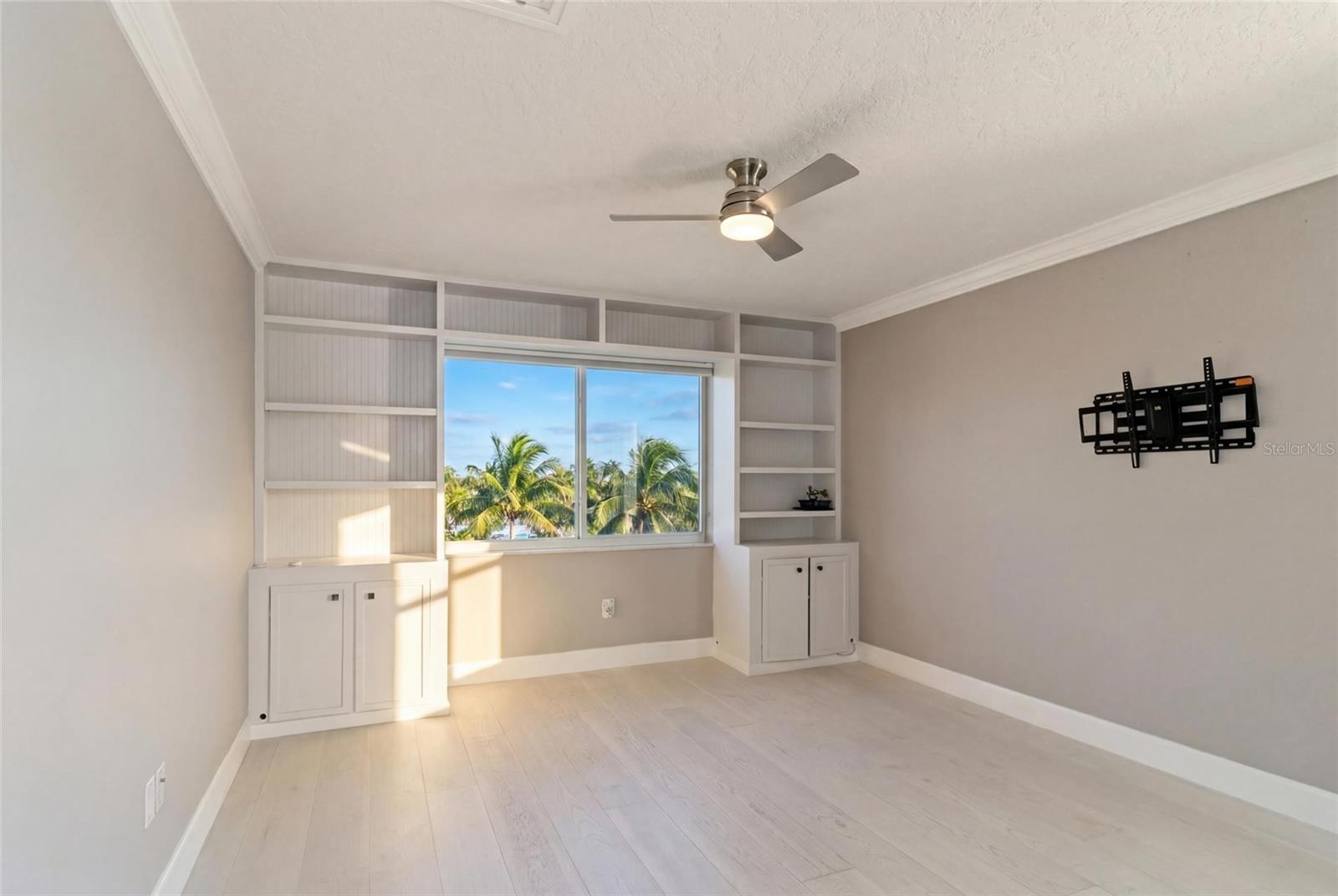 ILEXHURST - Residential