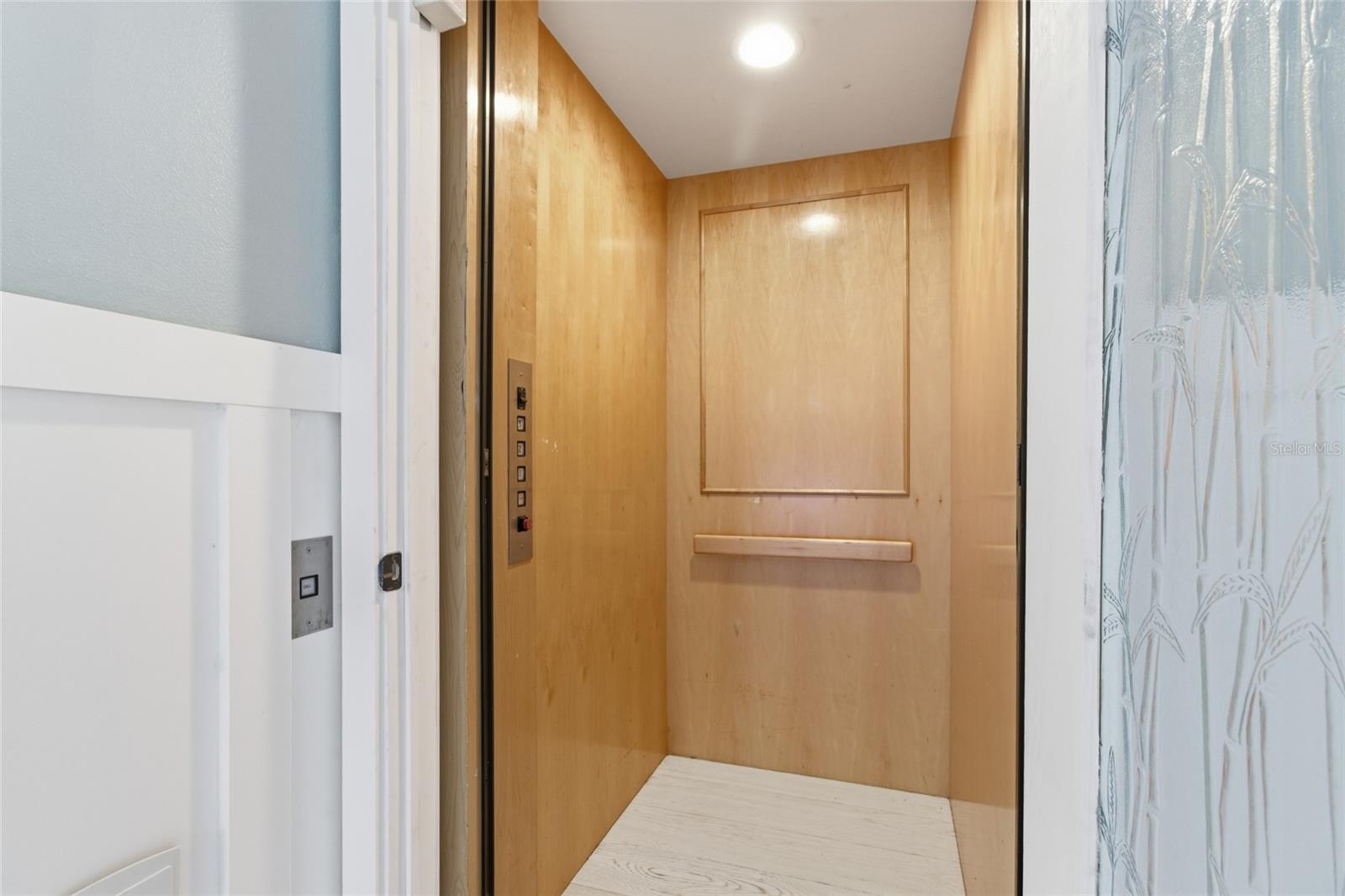 ILEXHURST - Residential