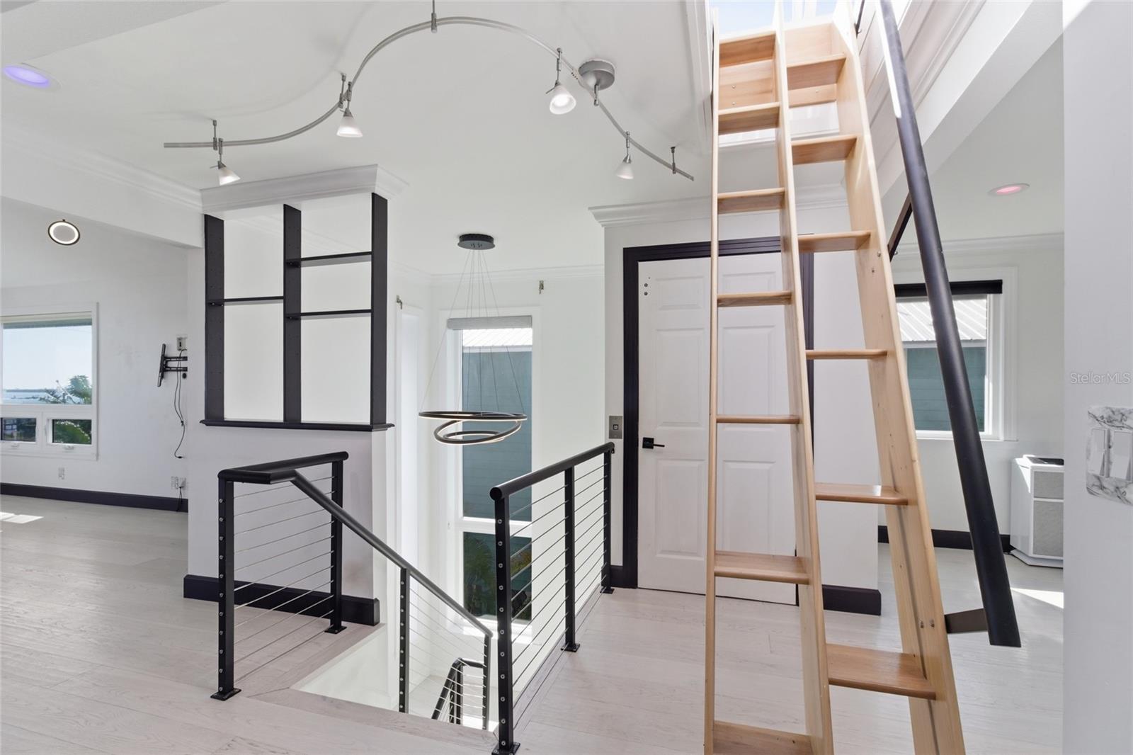 ILEXHURST - Residential