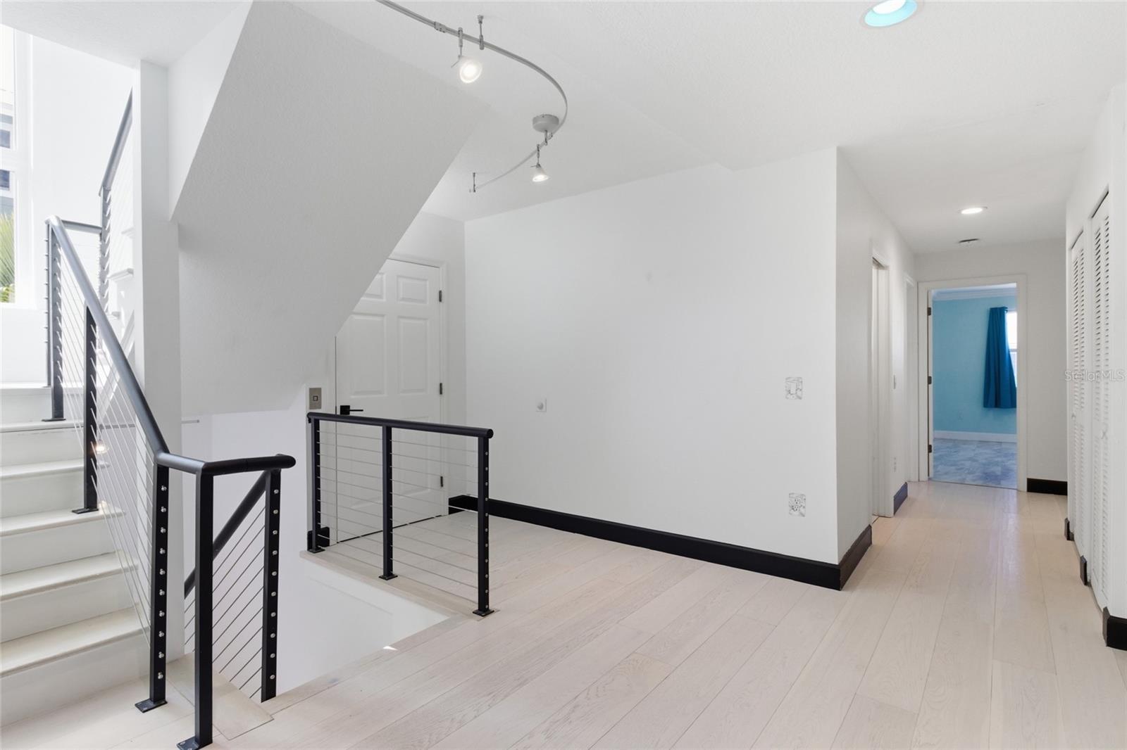 ILEXHURST - Residential