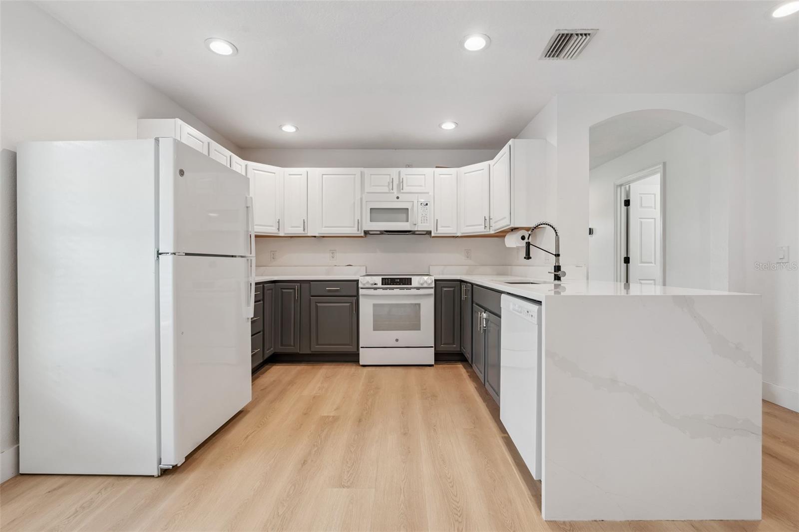 OAK LEVEL HEIGHTS - Residential Lease