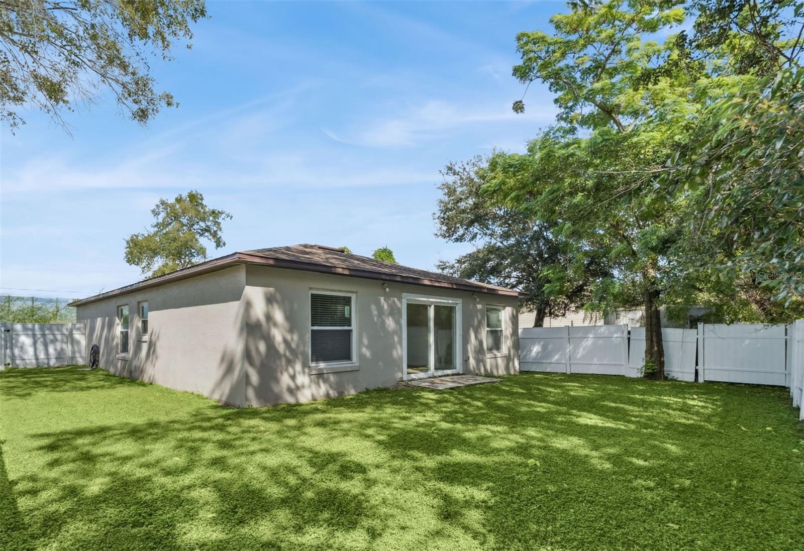 OAK LEVEL HEIGHTS - Residential Lease